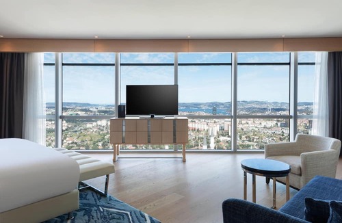 Esentepe Hotel | Wyndham Grand Levent Istanbul Hotel & Conference Center