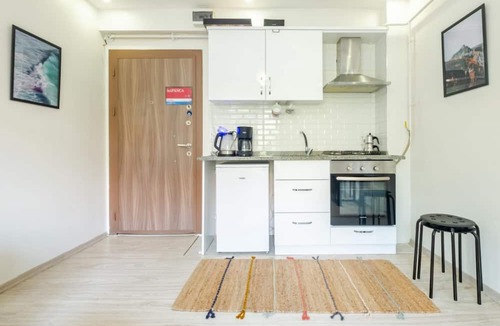 Sapanca Apartment | Charming Flat with Balcony in Sapanca Sakarya
