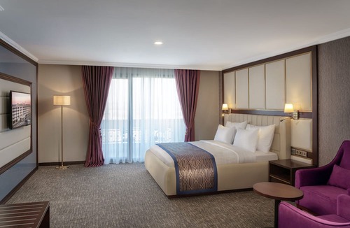 Silivri Hotel | Ramada Plaza By Wyndham Silivri