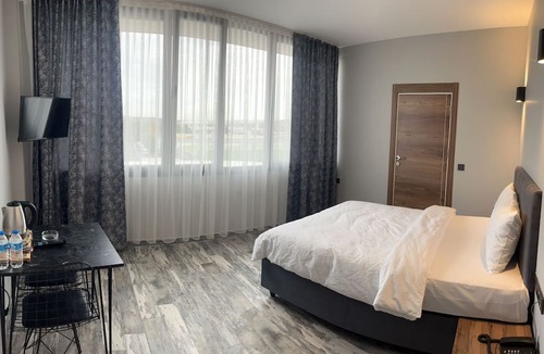 Sekerpinar Hotel | Tuzla Grand
