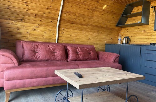 Iskele Mahallesi House | Nefes Urla Bungalov