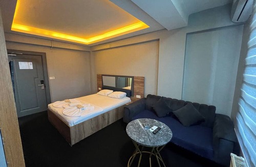 Atasehir Hotel | Near Palace