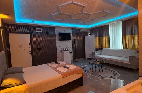 Kagithane Hotel | KRAL GRAND OTEL