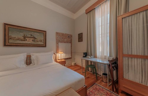 Urla House | Karargah Urla Eski Rum Karargahı