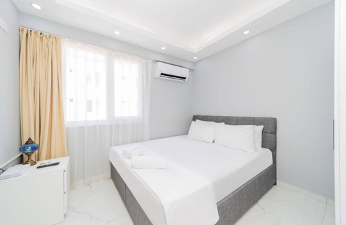 Alanya Apartment | Cozy Flat w Balcony Near New Year Market in Alanya