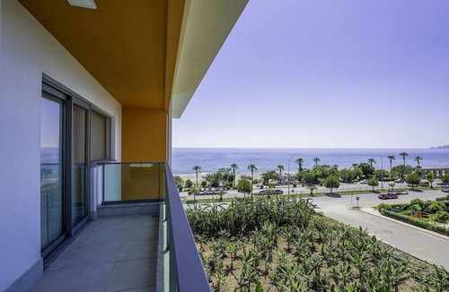 Kestel Apartment | Seaview Flat w Pool Near New Year Market in Alanya