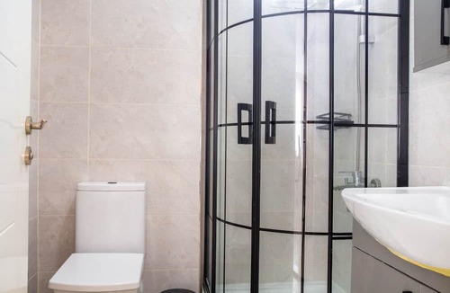 Yalıkoy Apartment | Flat w Sea View Terrace 1 min to Beach in Didim