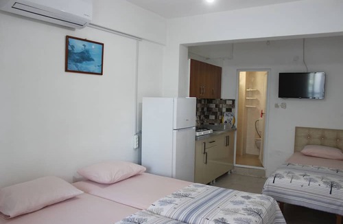 Marmara Hostel | Titiz Pansiyon