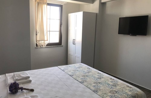 Bozcaada Hotel | Demirtaş Pansiyon