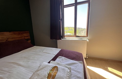 Duzkoy Hotel | ZEYTİNDALI YAYLA OTEL