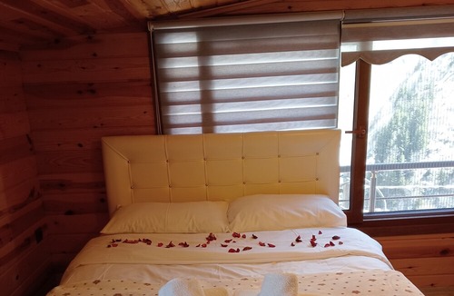 Camlihemsin House | Kale-İ Bala Hotel
