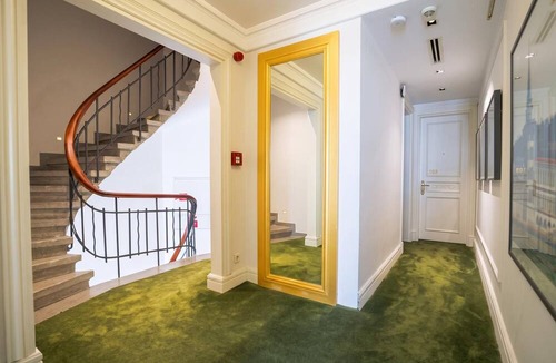 Gumussuyu Mahallesi Hotel | Atik Suite Taksim