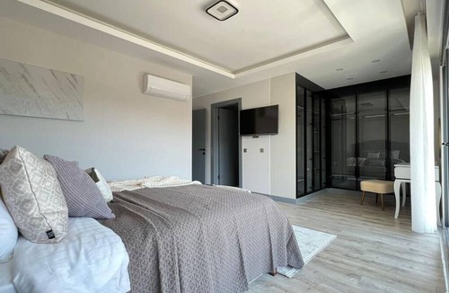 Camyuva Villa | Villa 400 Marina 4+1 in Camyuva close to sea with heated pool