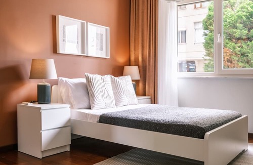 Caddebostan Mahallesi Apartment | Spacious Flat 3 min to Coast and Bagdat Avenue