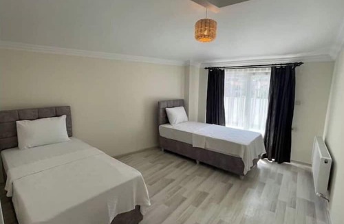 Gokceada Apartment | Duplex Shock Market Above Center