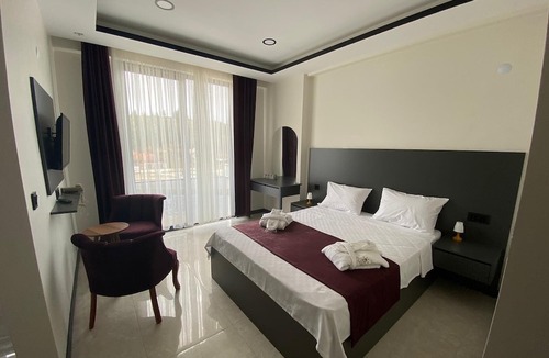 Yoncalı Koyu Hotel | Efe Termal Otel & Spa