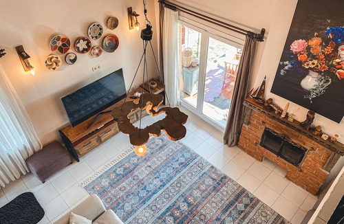 Bolu Ski Chalet | ormanın içinde merkeze yakın klimalı villa