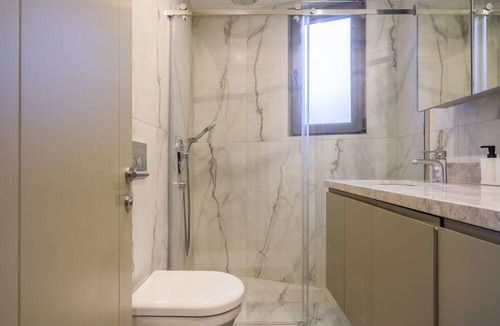Kabatas Apartment | Elegant Flat 3 min to Cihangir in Taksim
