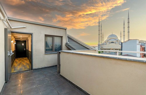 Arnavutkoy Hotel | The Great Airport Hotel & Restaurant