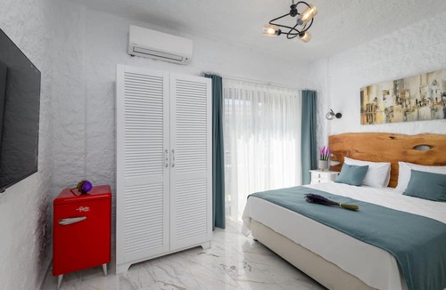 Alacati Hotel | Fethi Baba Konağı