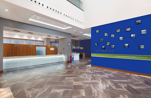 Izmit Hotel | Hampton By Hilton Kocaeli Symbol