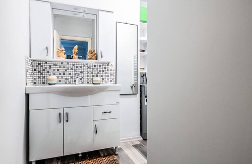 Sisli Apartment | Cozy Flat 3 min to Cevahir Shopping Mall in Sisli