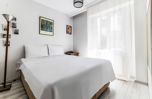 Sisli Apartment | Cozy Flat 3 min to Cevahir Shopping Mall in Sisli