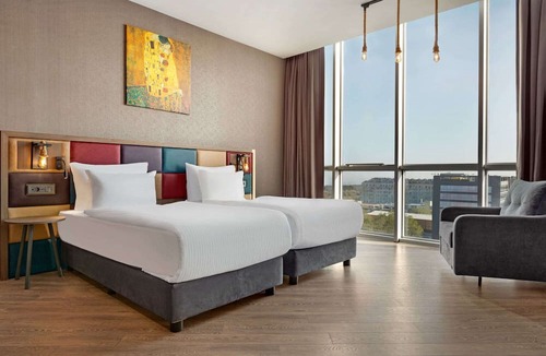 Avcilar Hotel | Ramada Encore by Wyndham Istanbul Avcilar