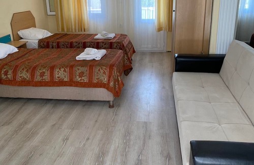 Bayrakldede Apartment | The Palm Club Apart Otel