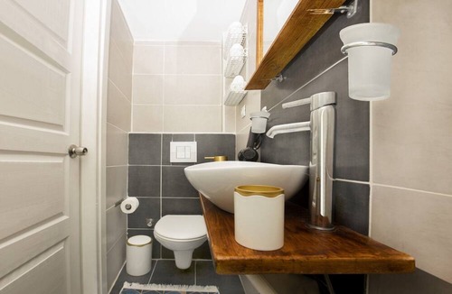 Galata Apartment | Cosy Apartment next to Galata Tower, Terrace with fabled view of the Bosporus