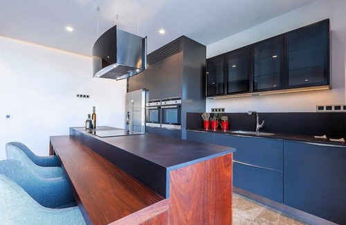 Ortakentyahsi Belediyesi House | State of the Art New Villa Located Close to Yalikavak Marina
