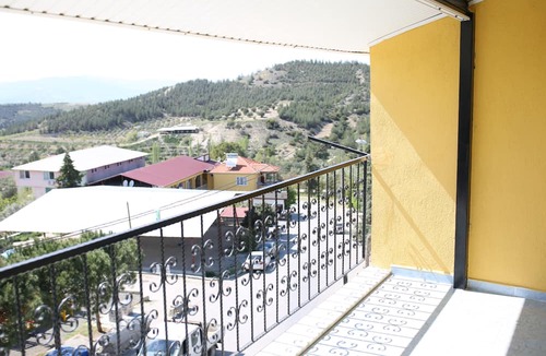 Karahayit House | Ümit 2 Termal Apart&Pansiyon