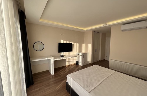 Ezine Hotel | DADA OTEL