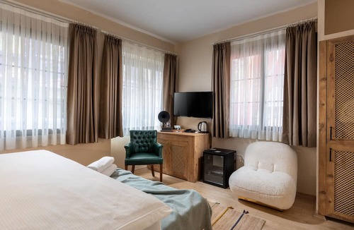 Old Town Hotel | Gran Via Alsancak