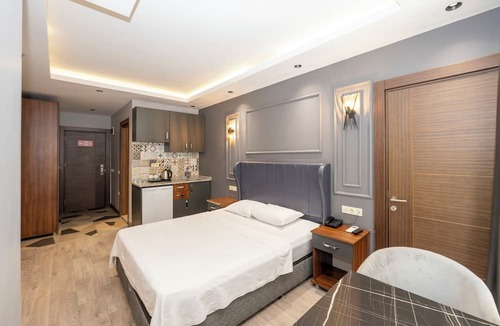 Bahcelievler Hotel | Comfort Suites Hotel