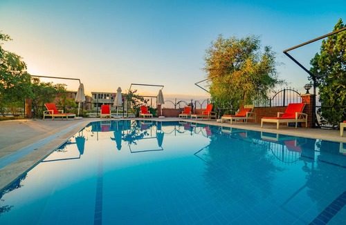 Bogazkent Hotel | Prenses Sealine Beach Hotel