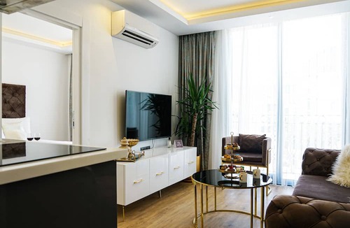 Eski Lara Apartment | Niss Gold