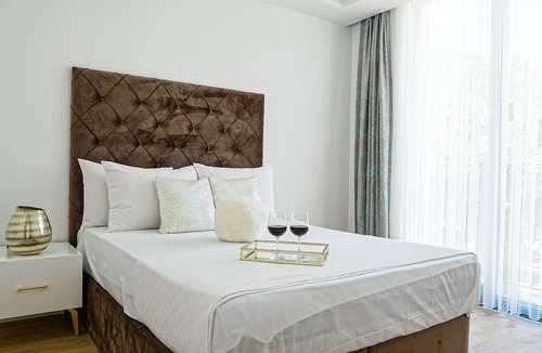 Eski Lara Apartment | Niss Gold