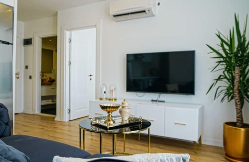 Eski Lara Apartment | Niss Gold