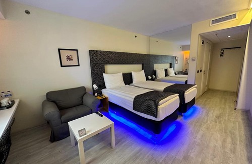 Kagithane Hotel | Tempo Hotel Çaglayan Istanbul