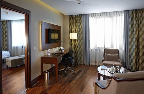 Umraniye Hotel | Crowne Plaza Istanbul - Oryapark by IHG