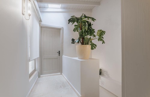 Urla Hotel | Karargah Urla