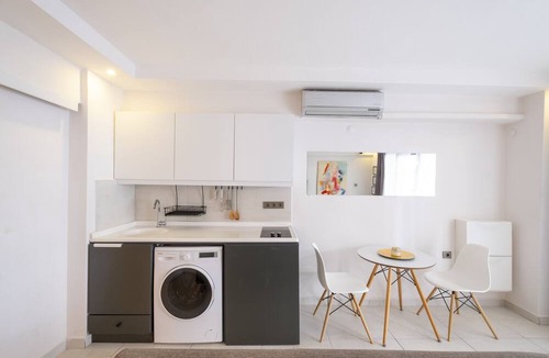 Marmaris City Center Condo | Ezgi's Apartment With Terrace in Marmaris