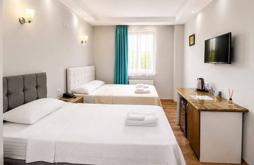 Kavak Hotel | Grand Kum Boutique Hotel Restaurant