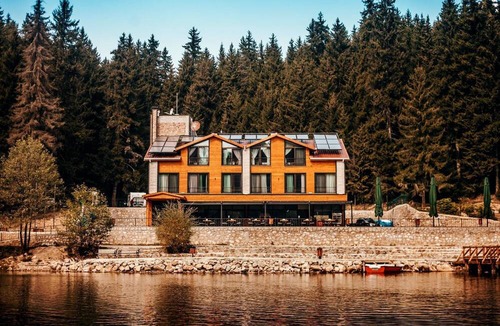 Savsat Hotel | Savsat Karagol Hotel