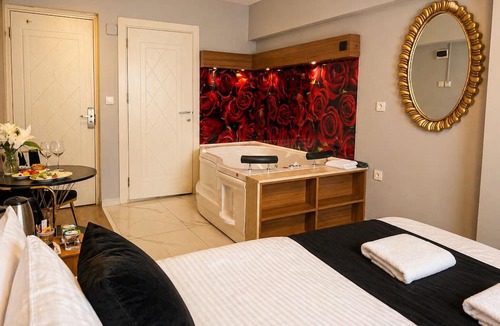 Bakırkoy Hotel | Luka Suit