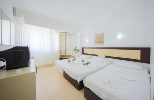 Sarimsakli Hotel | Nora Beach Otel