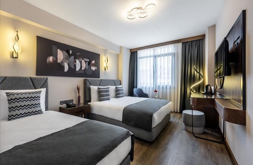 Gumussuyu Mahallesi Hotel | Bristol Hotel