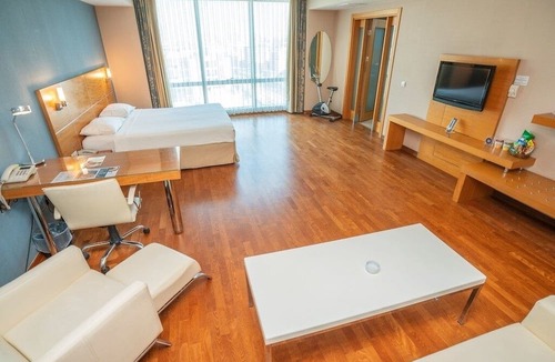 Cigli Hotel | Anemon Kent Çiğli Otel