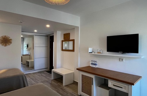 Gumusluk Hotel | Hotel Gumusluk